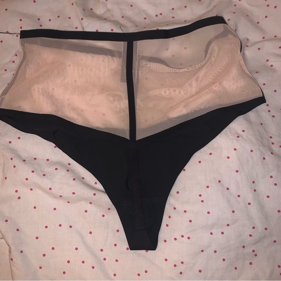 Victoria’ secret thong panties - Picture 1 of 2